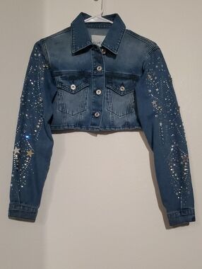 FASHION NOVA CROPPED DENIM JACKET